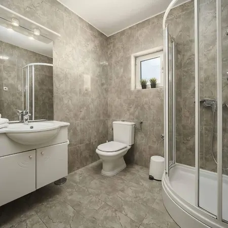 בית הארחה And Anka 3*