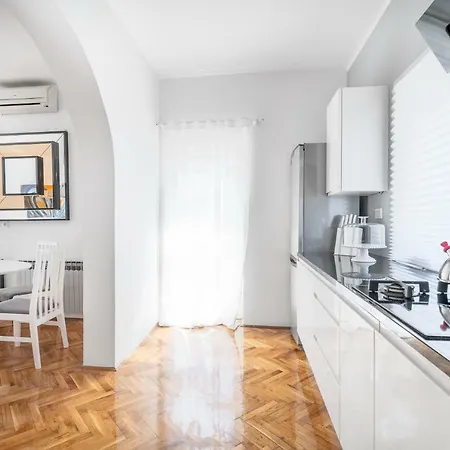 And Anka 3* וודיצה