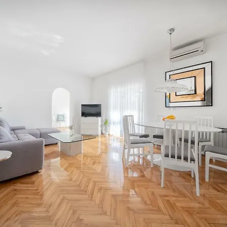 And Anka 3* וודיצה