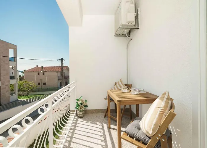 Konukevi And Anka 3*